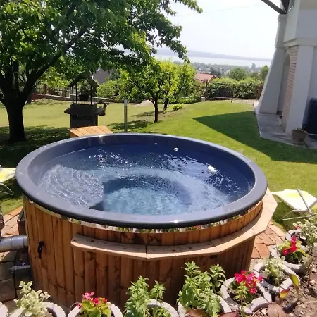 Ezüsthíd Vonyarcvashegy