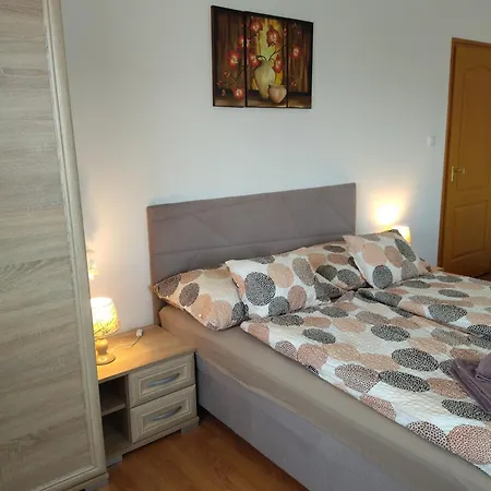 Ferienhaus Ezuesthid Vendeghaz