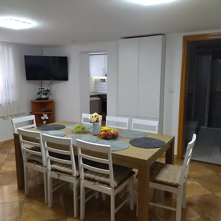 Holiday home Ezuesthid Vendeghaz