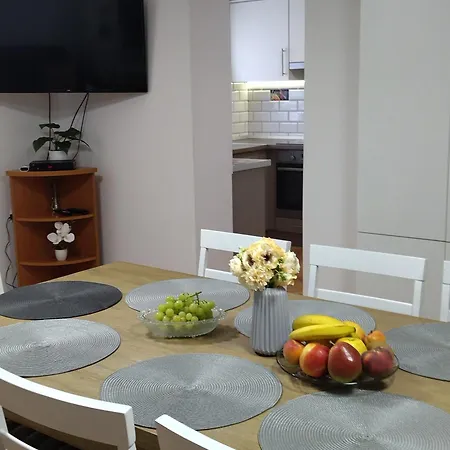 Ezuesthid Vendeghaz Ferienhaus Vonyarcvashegy
